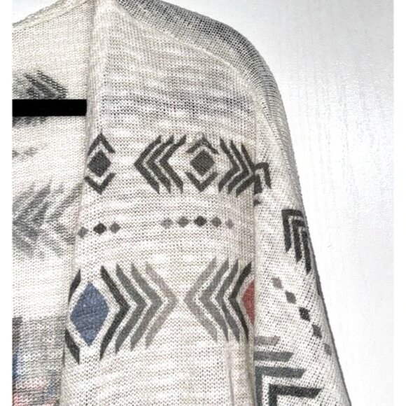 Aztec Print Open Front Cardigan Kimono Style Lightweight Knit Beige One Size Fit - Picture 3 of 7